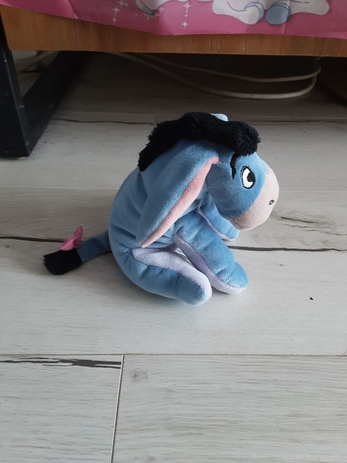 Peluche Disney Winnie l’ourson âne Bourriquet 15 cm Neuve - photo numéro 2