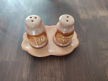 Salière et poivrière