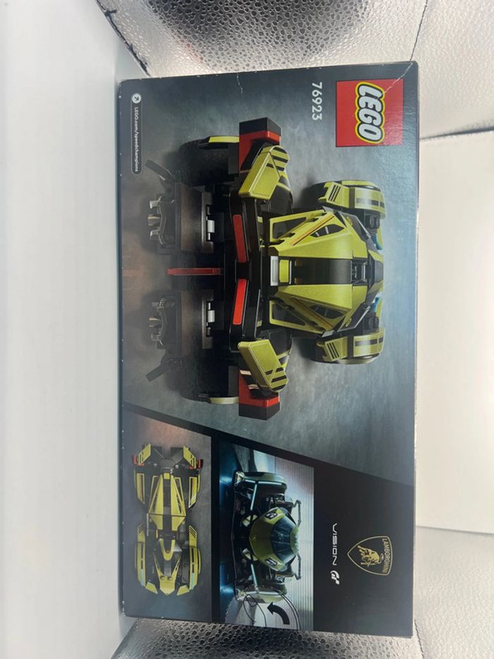 Lego 76923 Mondial Relay - photo numéro 4