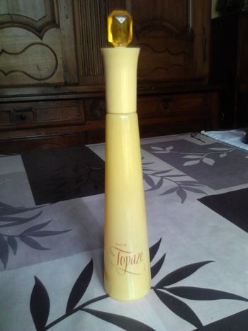 Bouteille de parfum topaze 90 ml