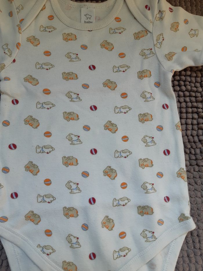 Bodies 18 mois - photo numéro 3