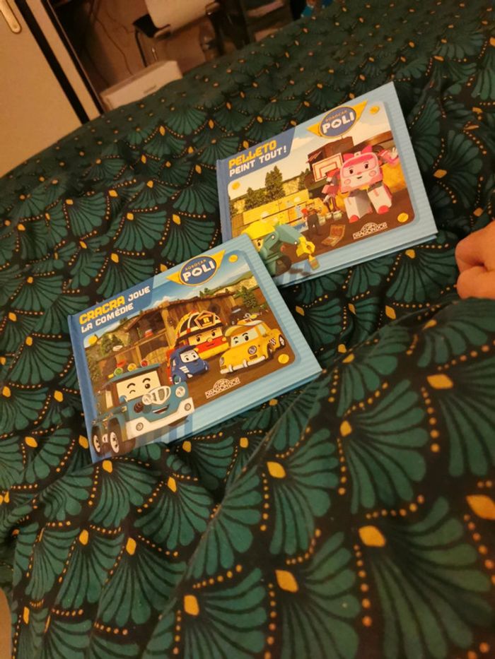 Robocar poli lot de 2 livres collection dragon d'or super etat