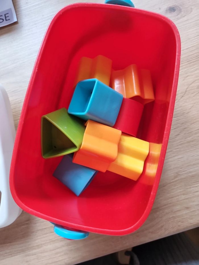 Jeu emboîtement fischer price très bon état complet - photo numéro 2