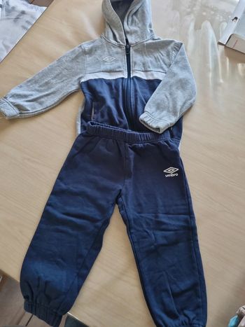 Survetement umbro