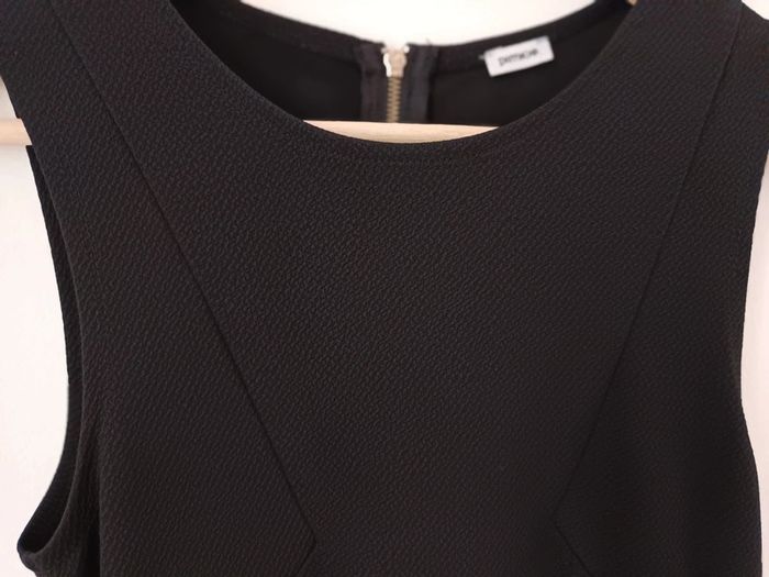 Robe noire - photo numéro 4