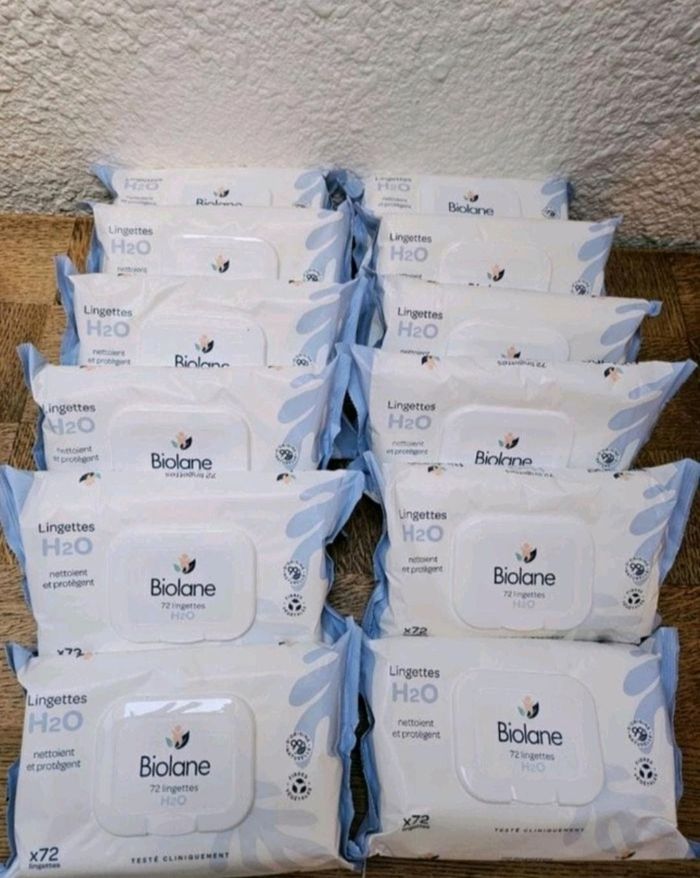 Lot de 12 lingettes biolane neuf date de péremption 2027