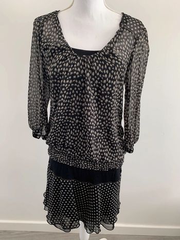 Robe à motifs et voile TM