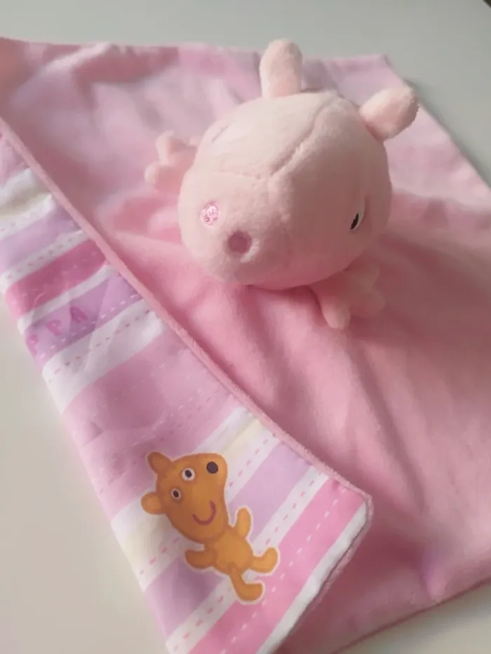 Doudou Peppa pig