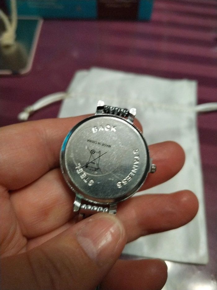 Montre femme neuve - photo numéro 10