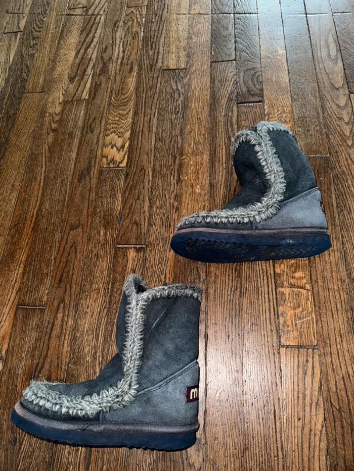 Bottes fourrées Mou Taille 30 Valeur 169 euros - photo numéro 4