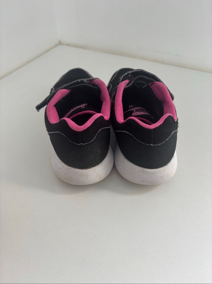 Basket à scratch sport noir et rose T31 - photo numéro 3