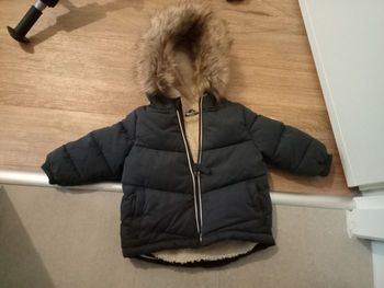 Doudoune fourrée 12 mois