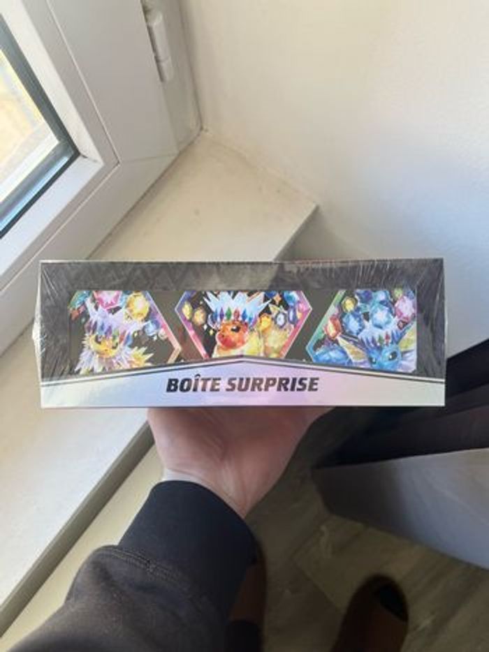 Pokémon - Boîte Surprise (EV 8.5 Évolutions Prismatiques) - photo numéro 8
