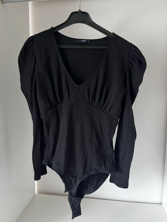 Lot de deux bodys Kiabi - photo numéro 3
