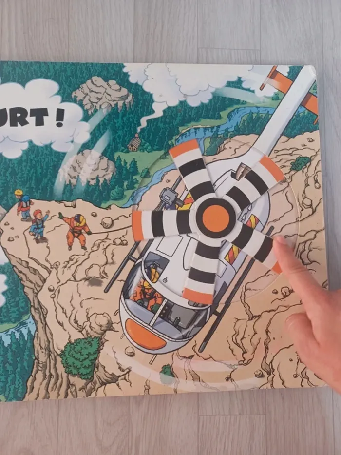 Livre enfant animé sa bouge les secours - photo numéro 11