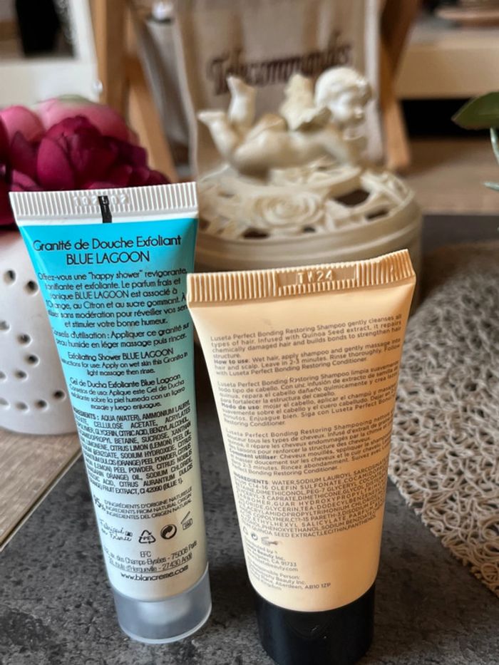 Lot douche (gel exfoliant et shampooing) - photo numéro 2