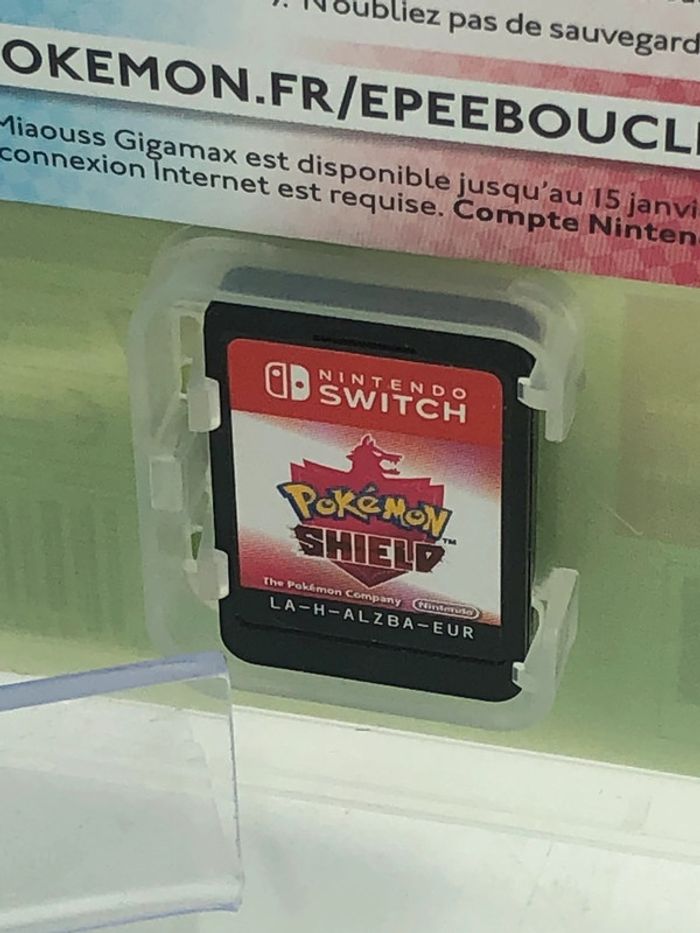 Jeu vidéo Pokémon Bouclier sur console Nintendo Switch - photo numéro 4