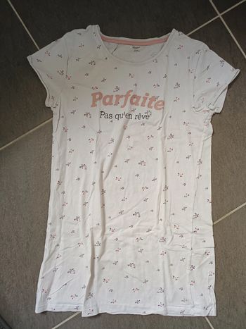 Chemise de nuit taille 16 ans
