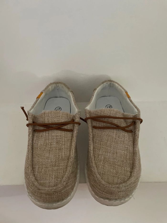 Chaussures de la marque Shein en taille 27 - photo numéro 3