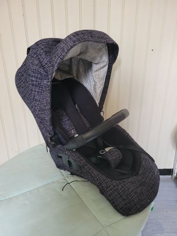 Hamac de poussette Mia de Bébé Confort Black Grid
