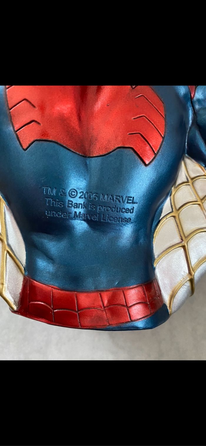 Tirelire Spiderman - photo numéro 5