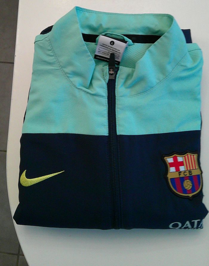 Veste Nike FCB enfant - photo numéro 5