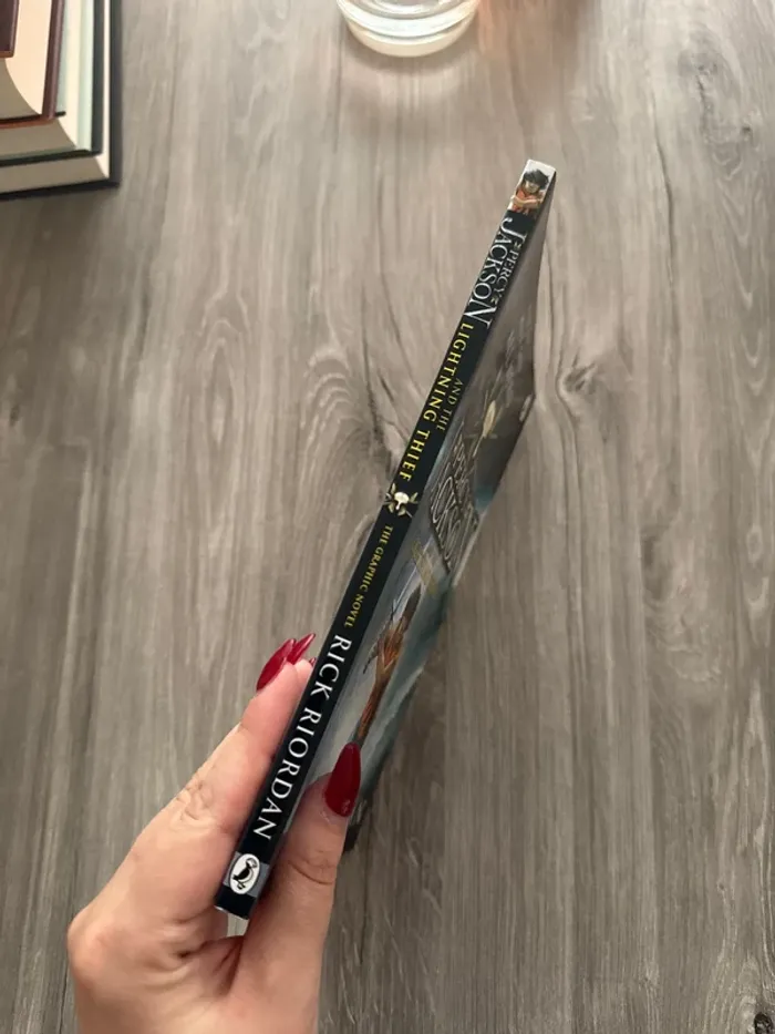 Percy Jackson and the Lighting Thief Graphic novel - photo numéro 2