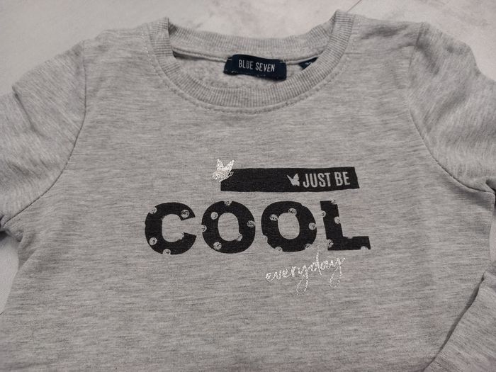 Robe grise et noire 2 ans - photo numéro 3