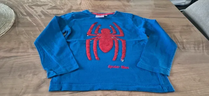 Tee-shirt marvel spiderman 6 ans