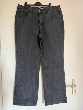 Jean droit grande taille en très bon état taille 50 el corte ingles noir