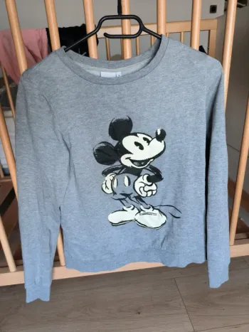 Pull gris Mickey