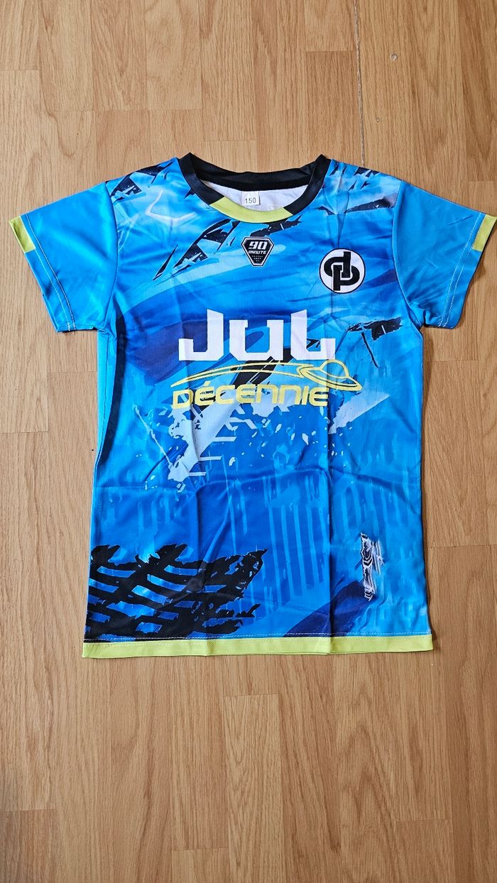 Maillot Jul "D'Or et de platine" Taille 12 ans neuf