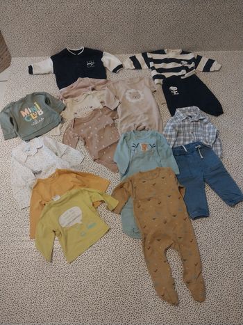 lot 15 pièces bébé 6 mois – collection 2024 – bodies, pyjamas, sweats, pantalons