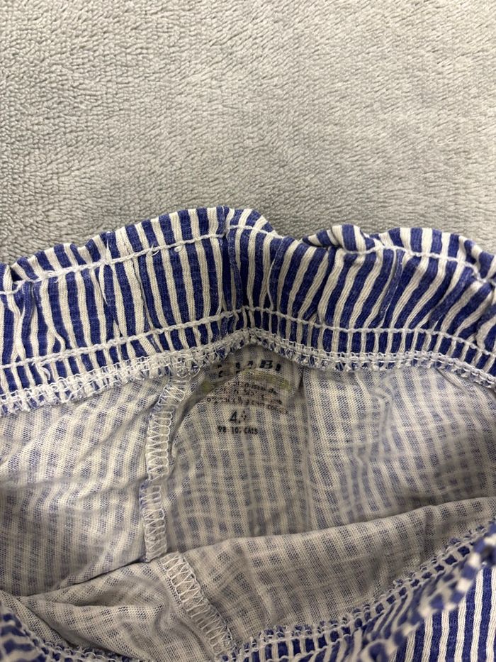 Short 4 ans - photo numéro 3