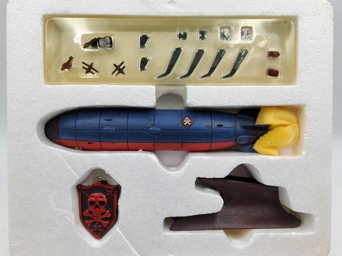 Space Pirate Captain Harlock Figure – Leiji’s Space Battle Ship Collection I – Queen Emeraldas - photo numéro 3