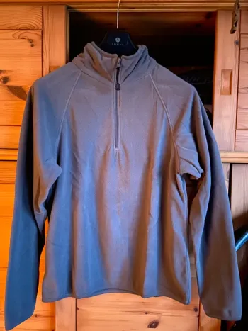 Pull polair gris