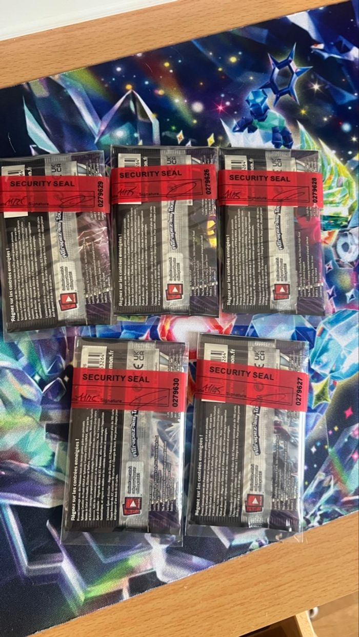 Art Set Booster Pokemon Règne de glace EB06 sous security seal - photo numéro 2
