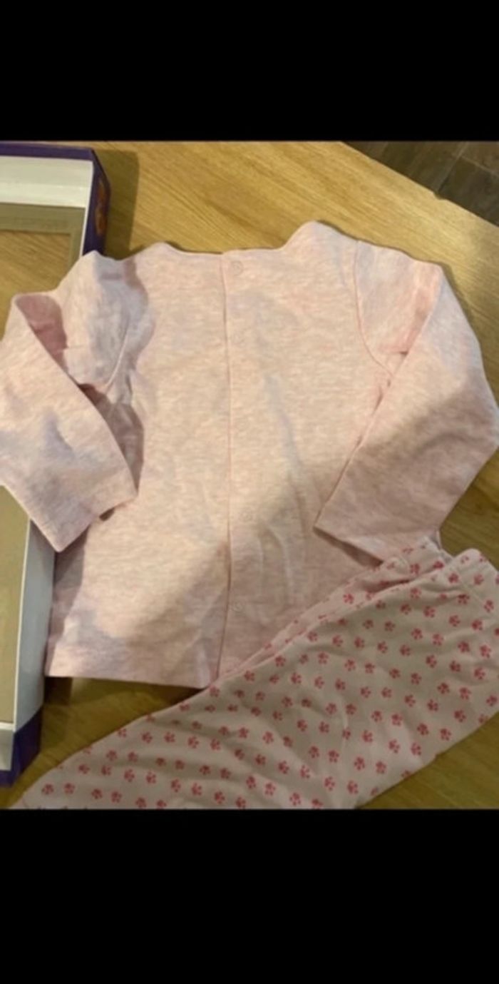 Patte patrouille : Pyjama 2 pièces taille 6 mois neuf - photo numéro 4