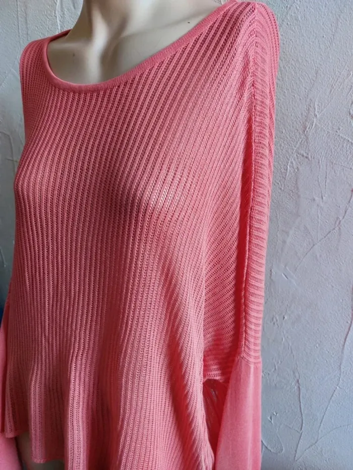 Haut rose en maille ajourée - photo numéro 2