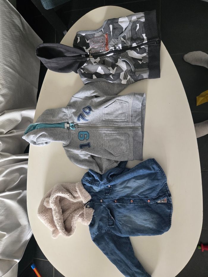 Lot vêtements taille 2 ans - photo numéro 6