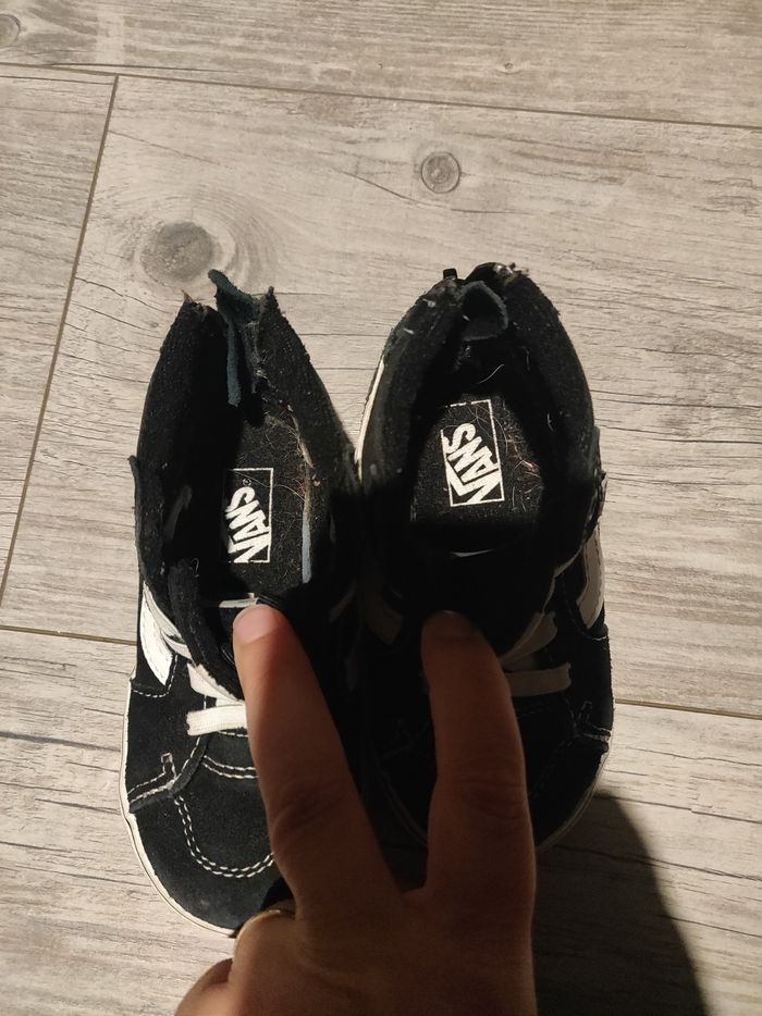 Vans montante noire très bon état 23.5 - photo numéro 8