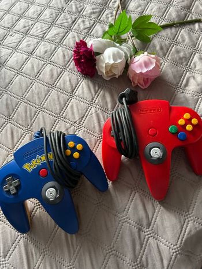 Lot Nintendo 64 Collector PIKACHU + 11 Jeux Cultes (Mario 64, Mario Kart) + Acc. Pokémon - photo numéro 5