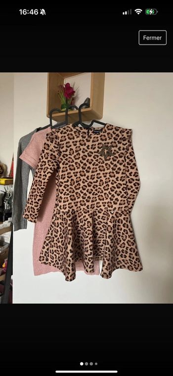 Lot robes et jupe fille