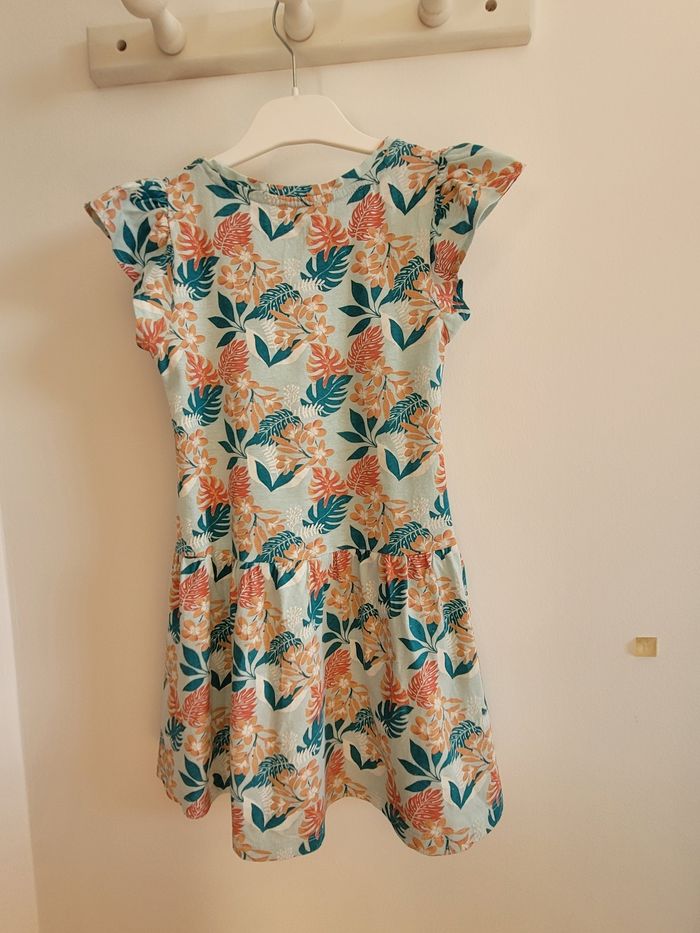 Robe la halle neuve 6 ans - photo numéro 2