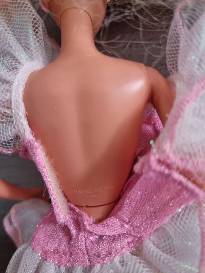 Barbie robe rose - photo numéro 3