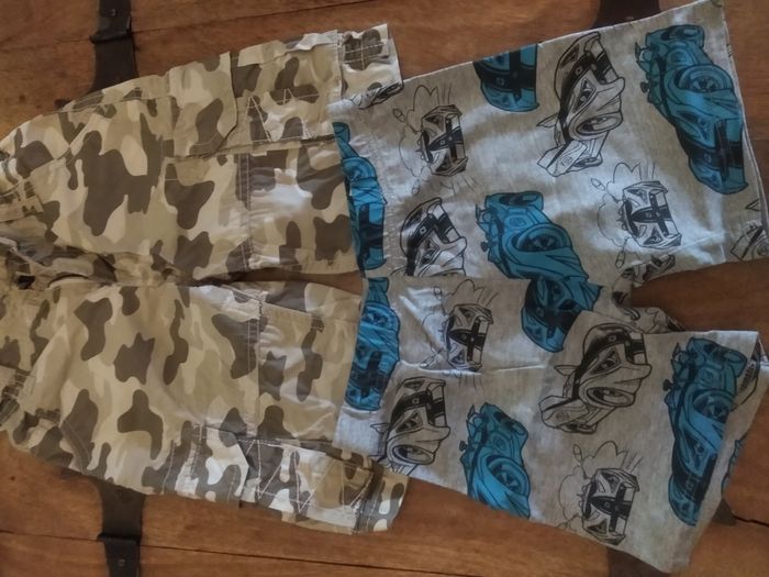 Lot 2 shorts 98