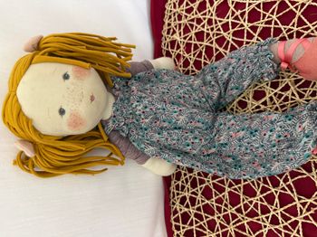 Poupée Violette Les Rosalies