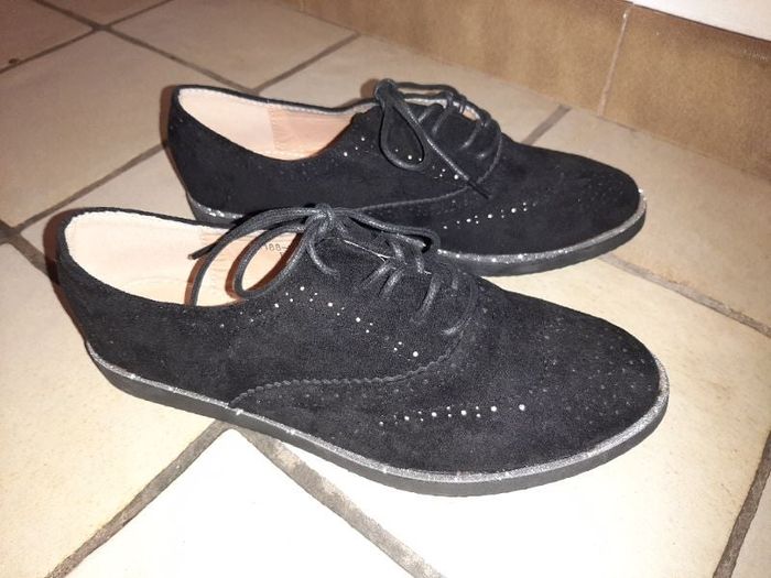 Chaussures neuves 39 Nio Nio