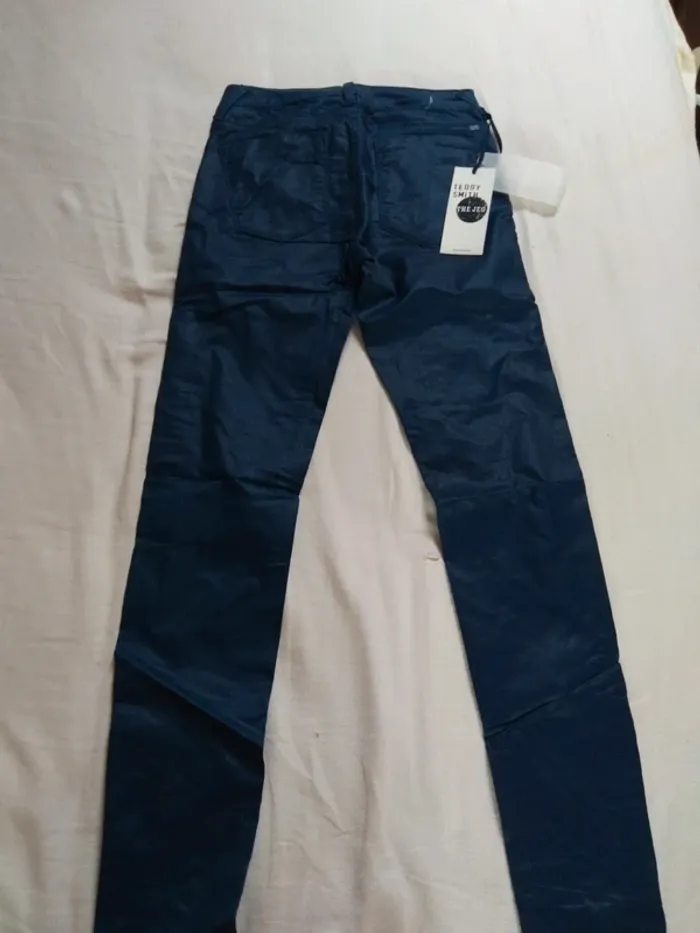 Pantalon bleu marine Teddy Smith taille 25 - photo numéro 4
