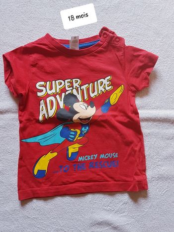 T-shirt Disney 18 mois